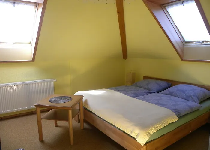 アパート An Der ショルフハイデ